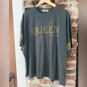 Daydreamer Queen tshirt